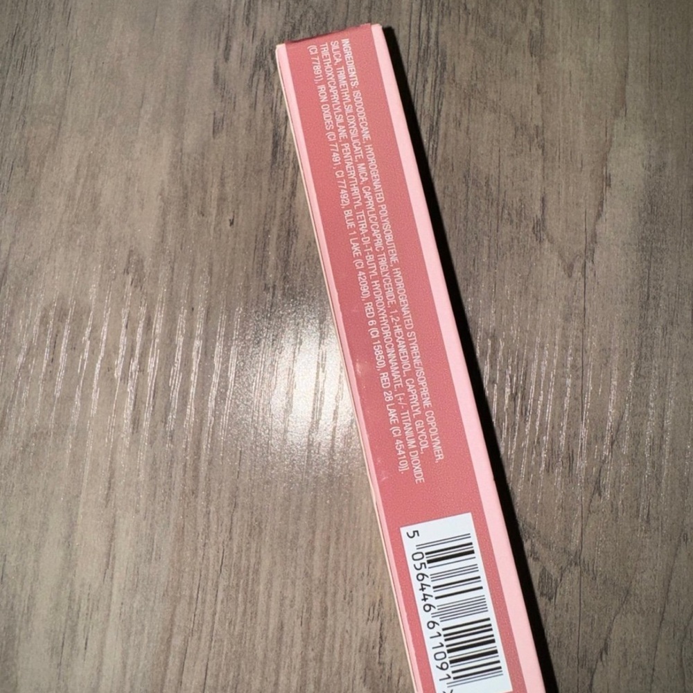 Makeup bundle(NEW) - Picture 10 of 11
